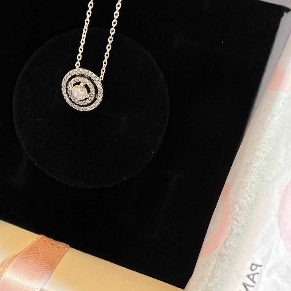 Sparkling Double Halo Collier Necklace